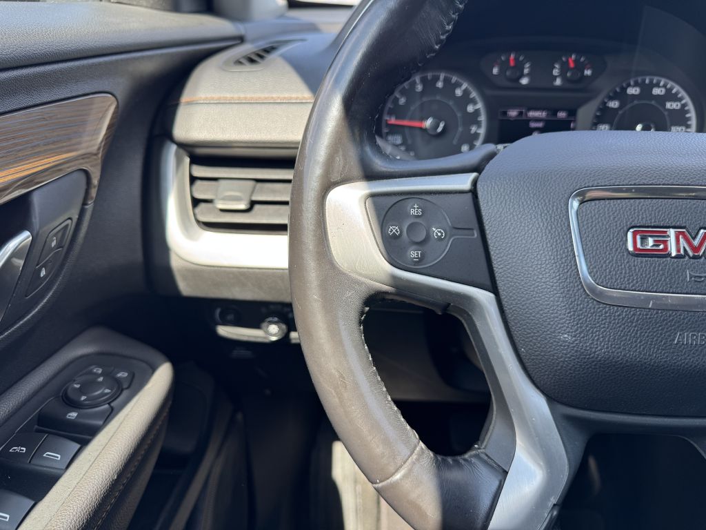 Photo 14 of this GMC TERRAIN