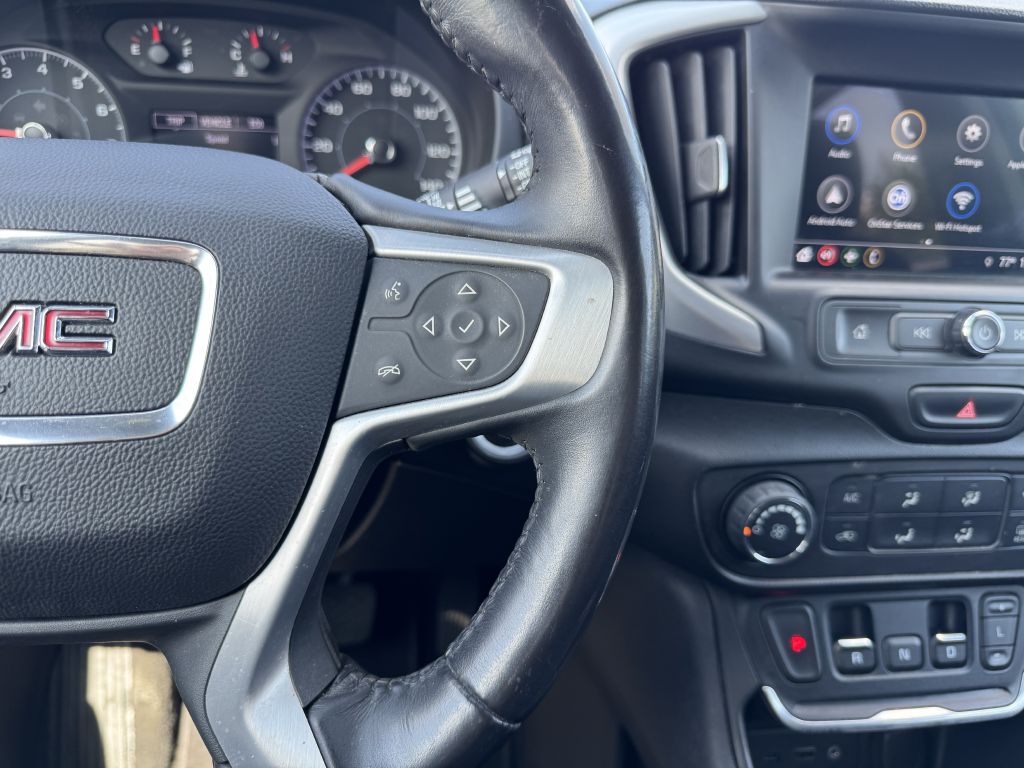 Photo 15 of this GMC TERRAIN