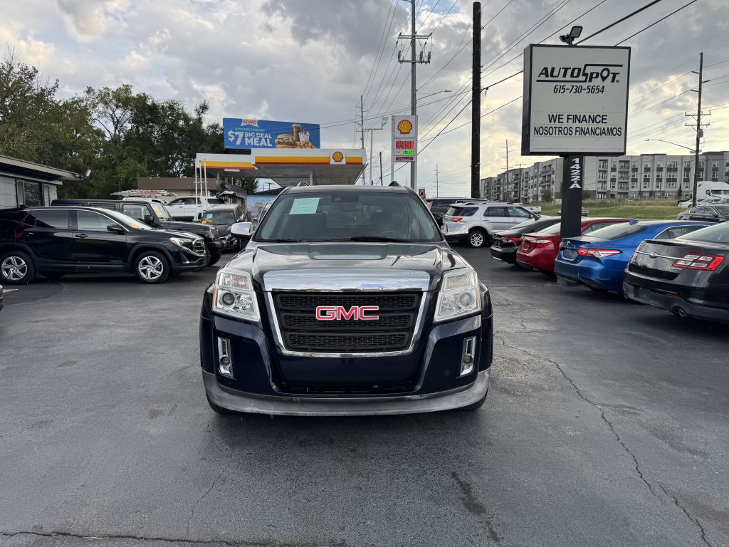 Photo 2 of this GMC TERRAIN