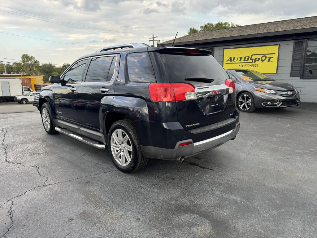 Photo 6 of this GMC TERRAIN
