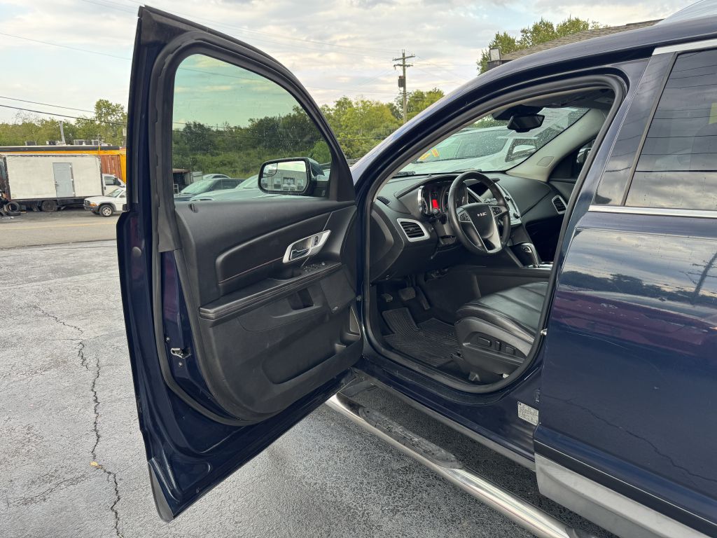 Photo 9 of this GMC TERRAIN