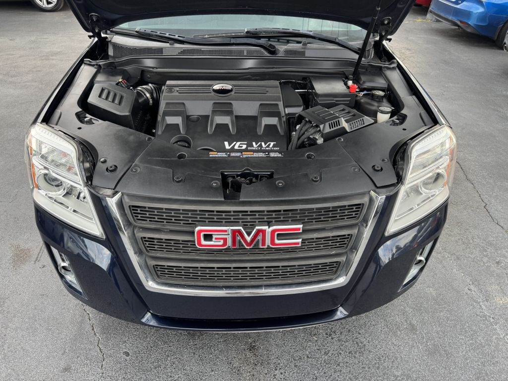 Photo 19 of this GMC TERRAIN