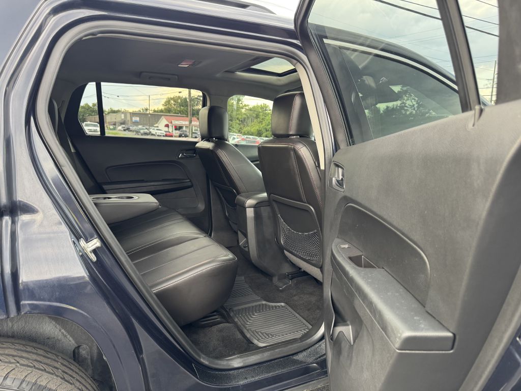 Photo 24 of this GMC TERRAIN