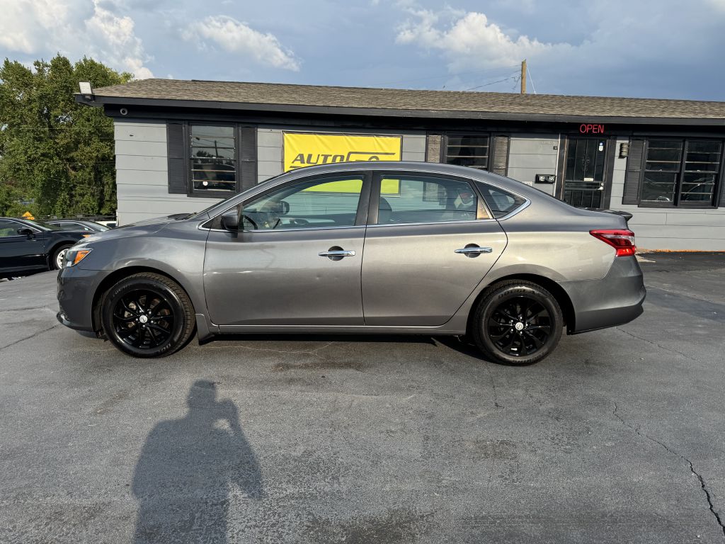 Photo 7 of this NISSAN SENTRA