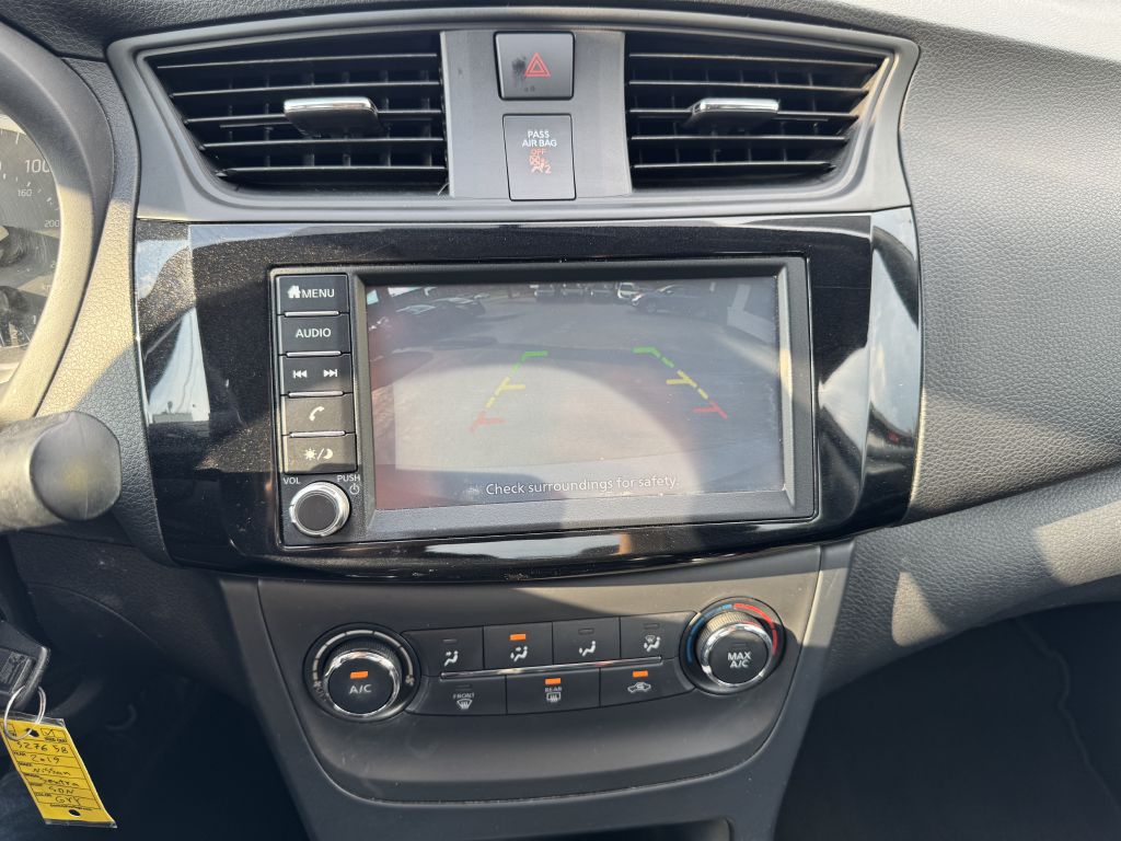 Photo 17 of this NISSAN SENTRA