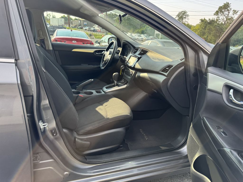 Photo 23 of this NISSAN SENTRA