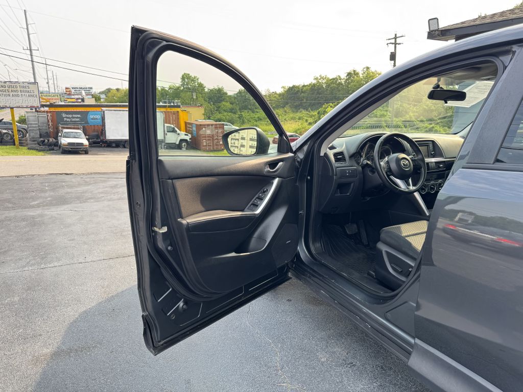 Photo 9 of this MAZDA CX-5