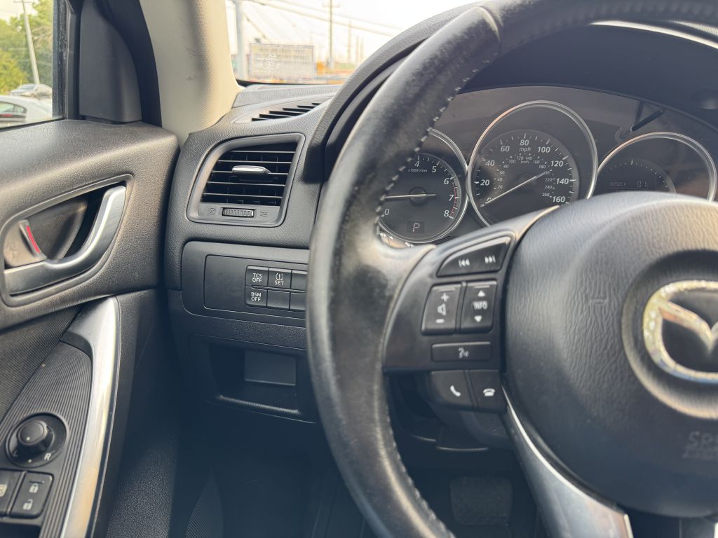 Photo 14 of this MAZDA CX-5