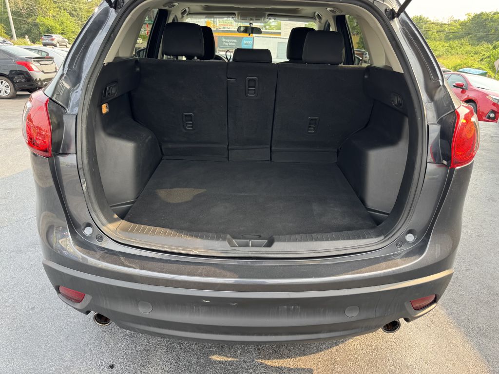 Photo 20 of this MAZDA CX-5