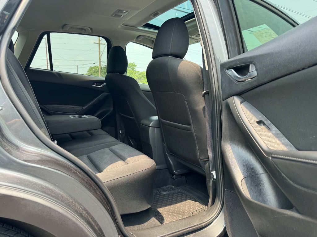 Photo 24 of this MAZDA CX-5