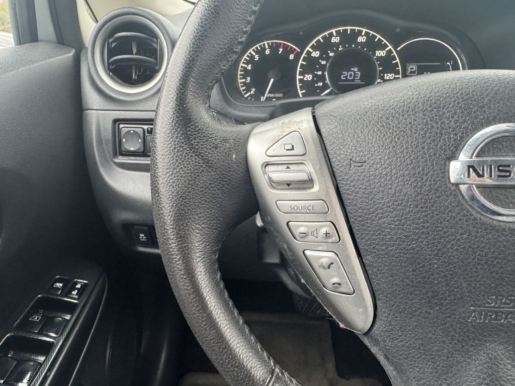 Photo 14 of this NISSAN VERSA NOTE