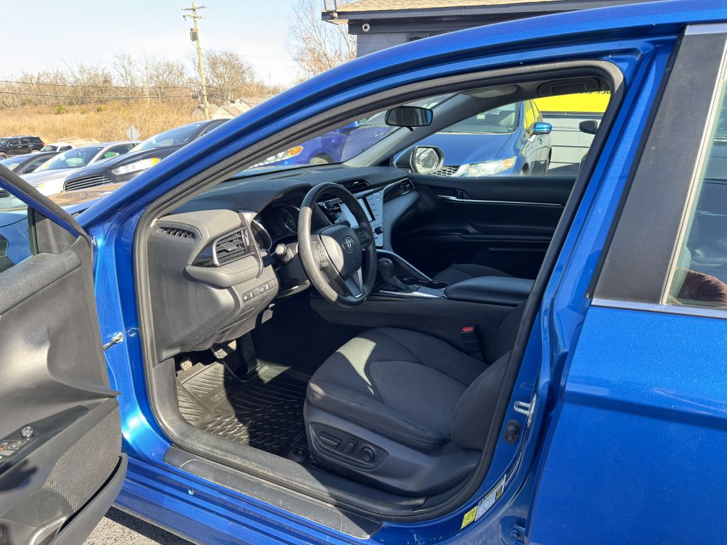 Photo 10 of this TOYOTA CAMRY