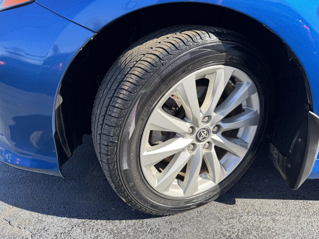 Photo 21 of this TOYOTA CAMRY