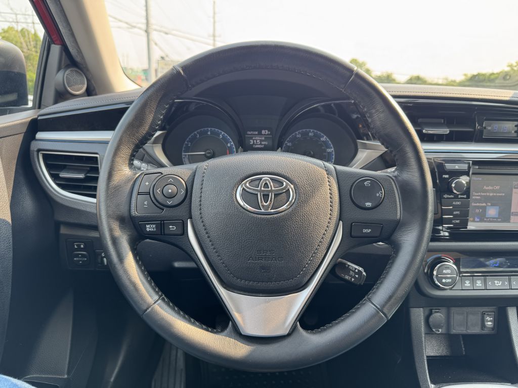 Photo 13 of this TOYOTA COROLLA