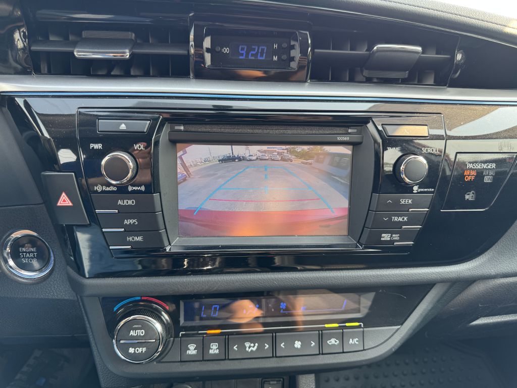 Photo 17 of this TOYOTA COROLLA