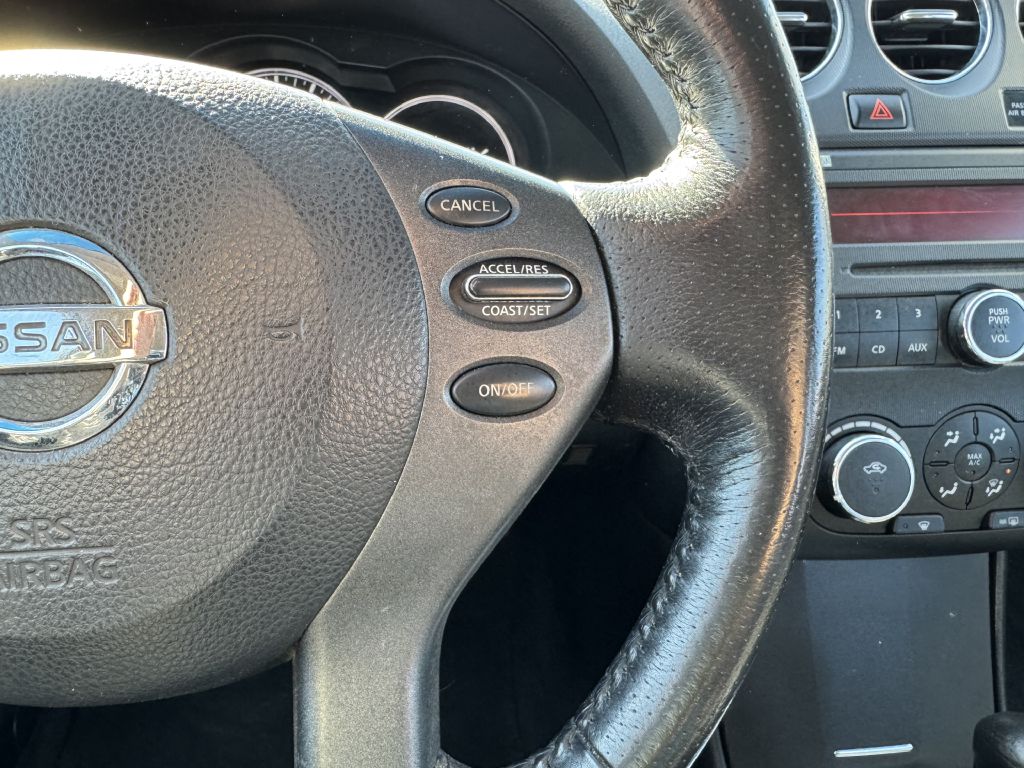 Photo 15 of this NISSAN ALTIMA