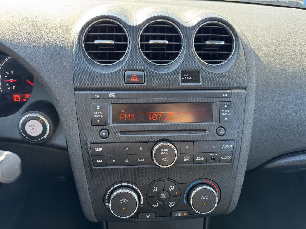 Photo 16 of this NISSAN ALTIMA