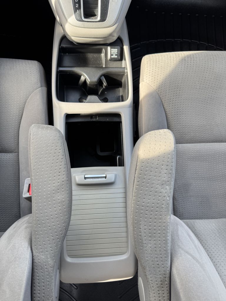 Photo 16 of this HONDA CR-V