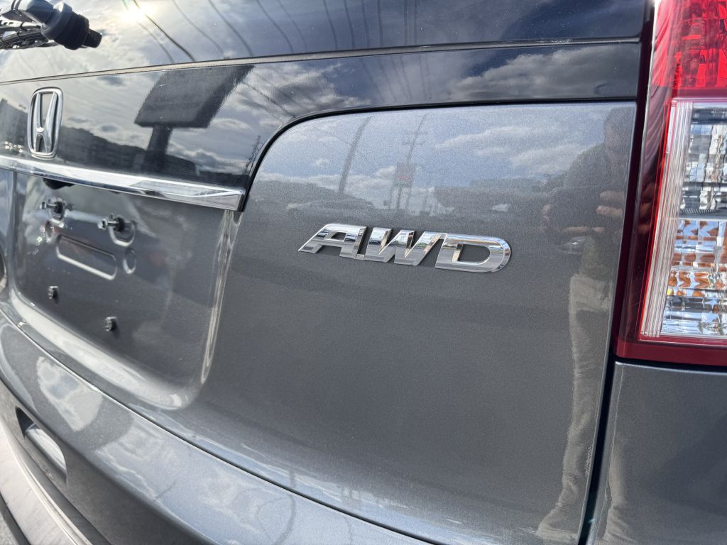 Photo 23 of this HONDA CR-V
