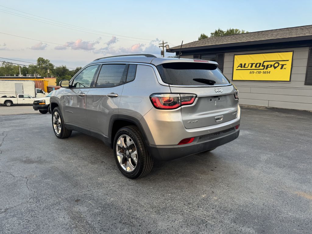 Photo 6 of this JEEP COMPASS