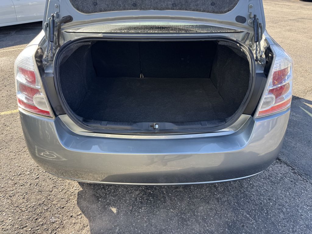 Photo 19 of this NISSAN SENTRA