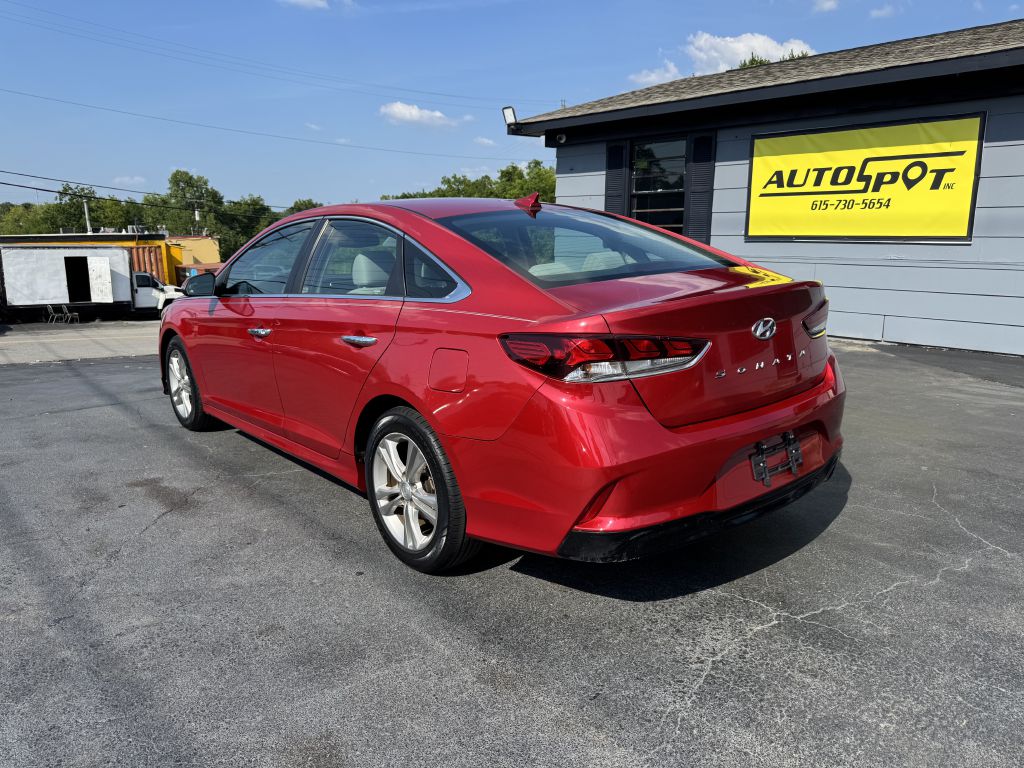 Photo 6 of this HYUNDAI SONATA