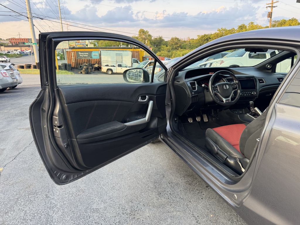 Photo 9 of this HONDA CIVIC