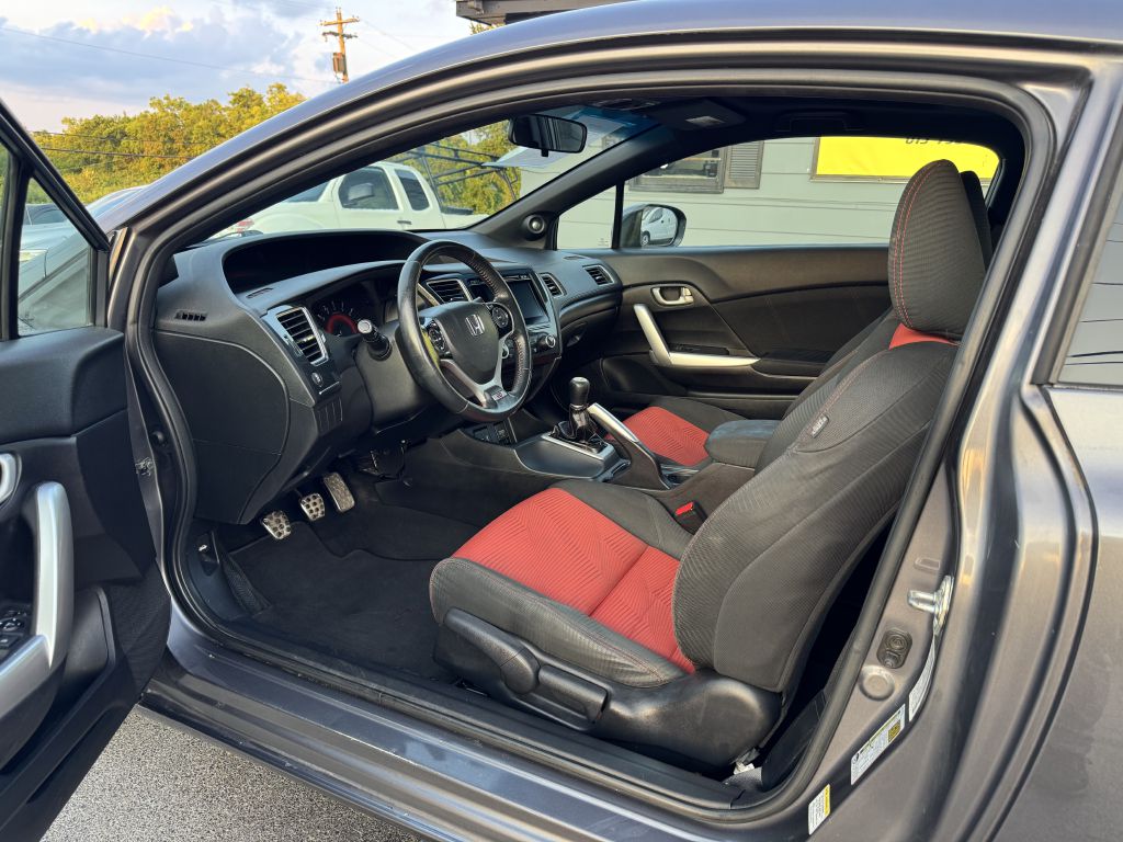Photo 10 of this HONDA CIVIC