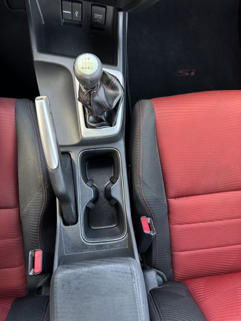 Photo 18 of this HONDA CIVIC