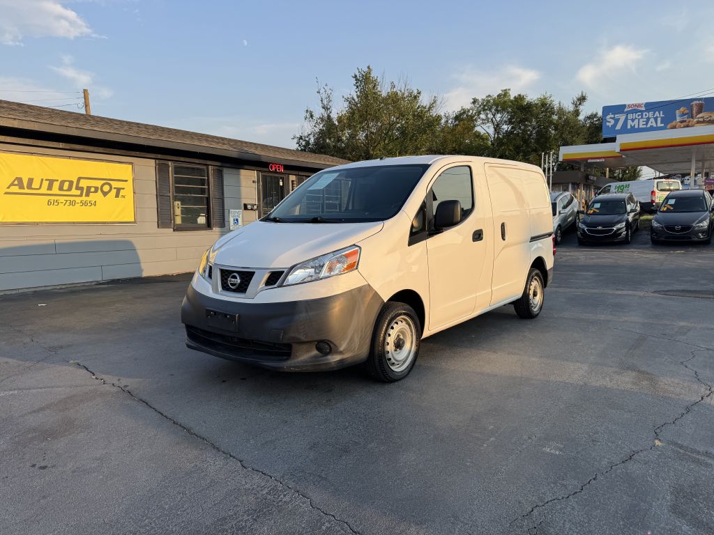 Photo 3 of this NISSAN NV200
