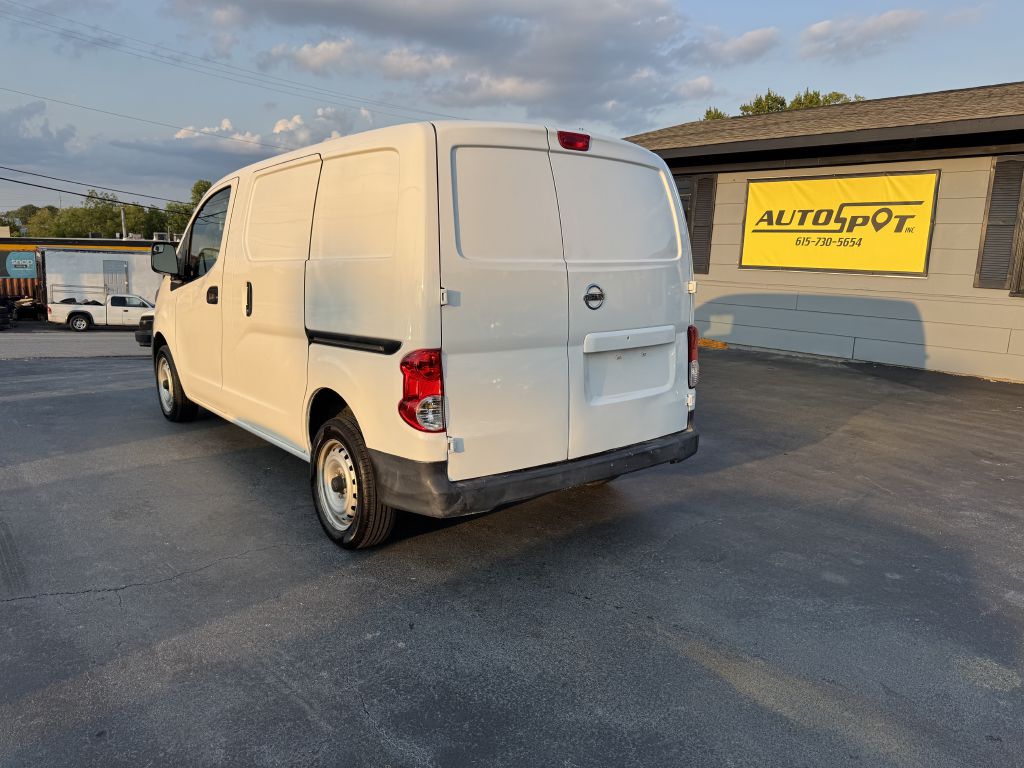 Photo 6 of this NISSAN NV200