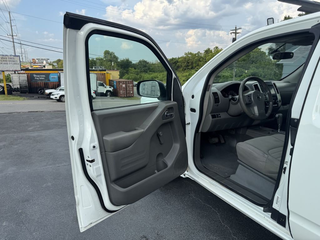 Photo 9 of this NISSAN FRONTIER