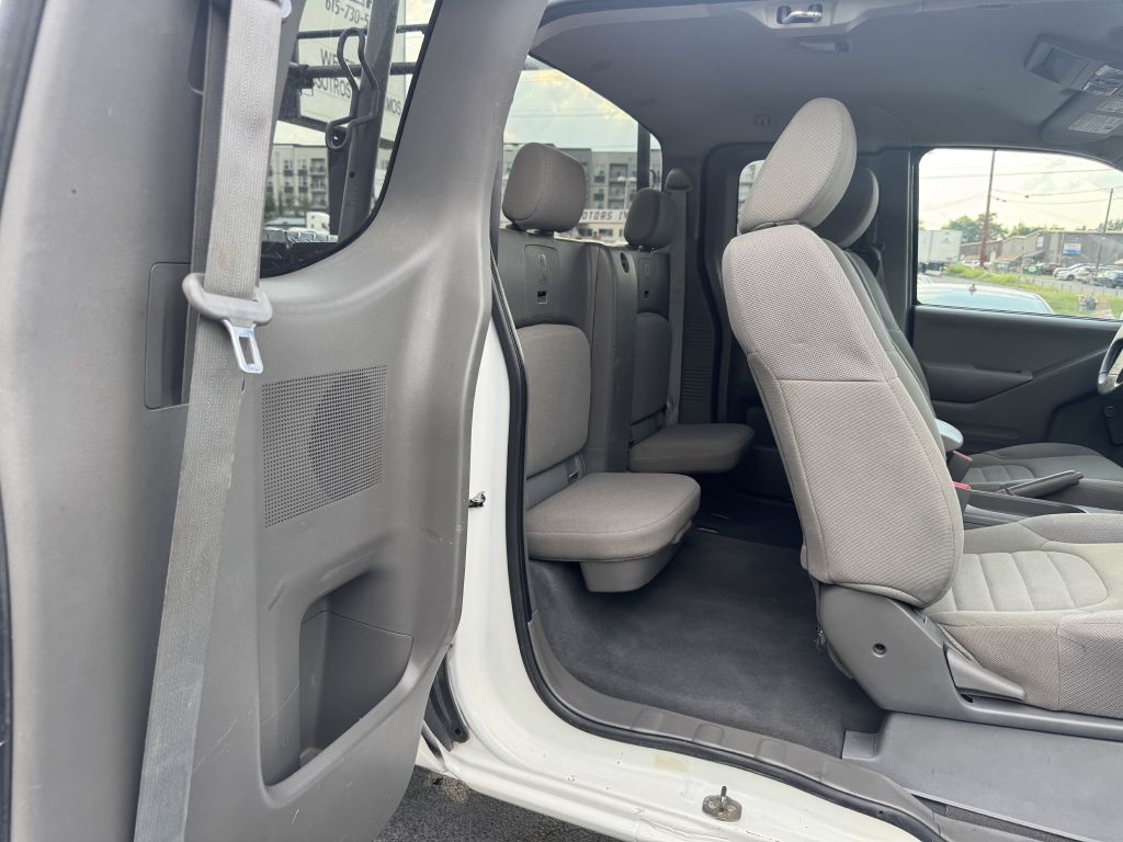Photo 24 of this NISSAN FRONTIER