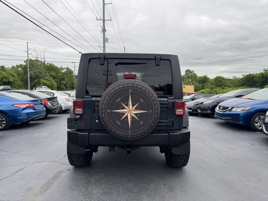 Photo 5 of this JEEP WRANGLER UNLIMI