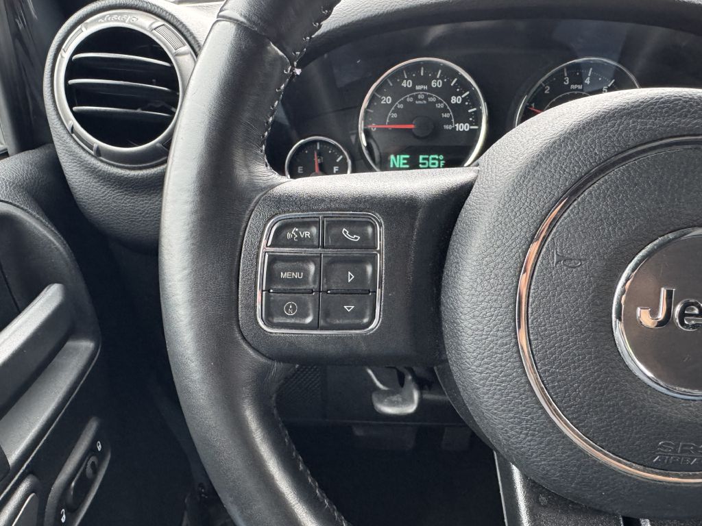 Photo 14 of this JEEP WRANGLER UNLIMI