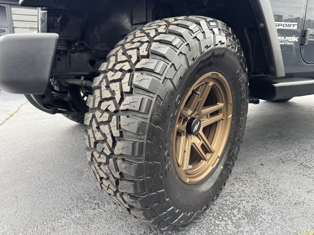 Photo 20 of this JEEP WRANGLER UNLIMI