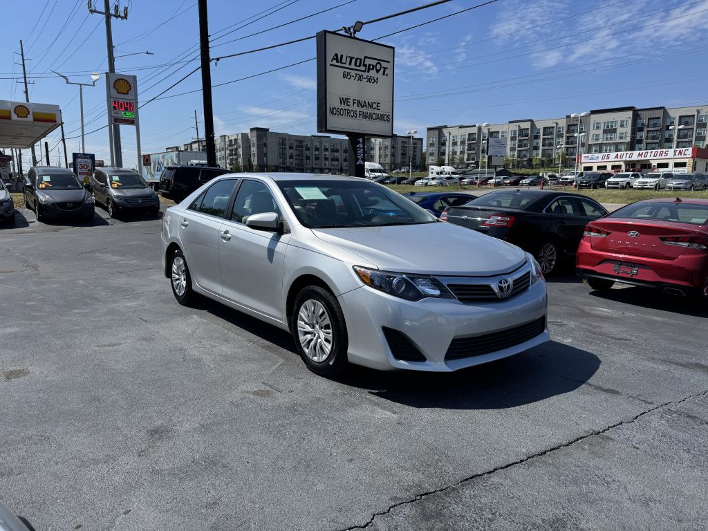 2014 TOYOTA CAMRY
