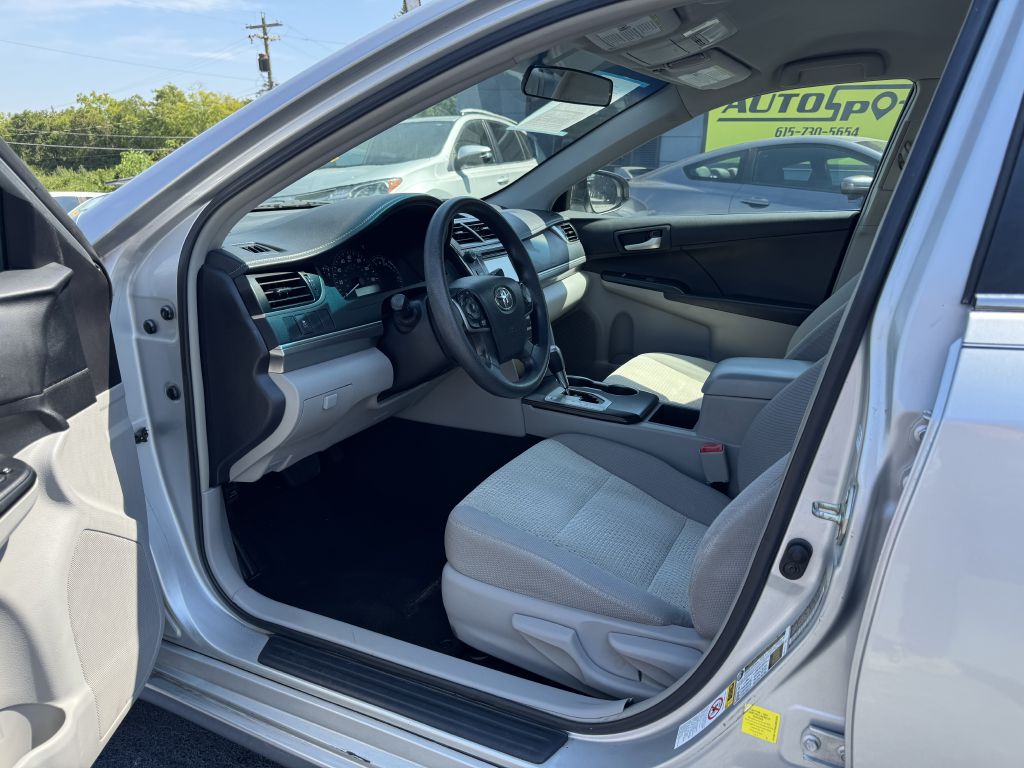 Photo 10 of this TOYOTA CAMRY