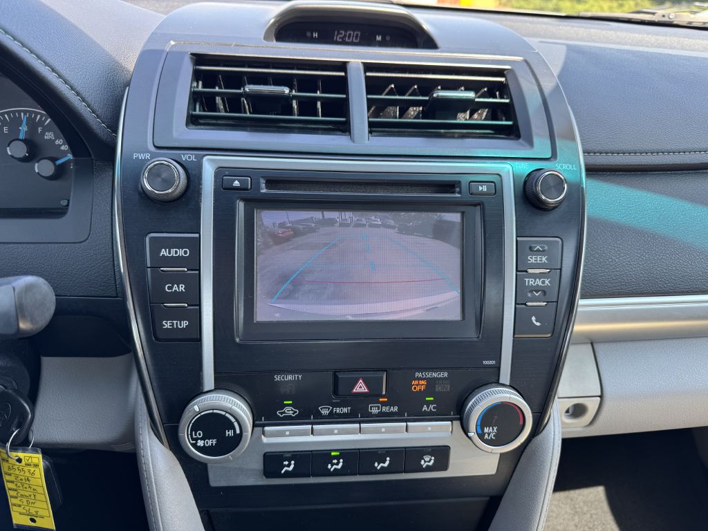 Photo 17 of this TOYOTA CAMRY