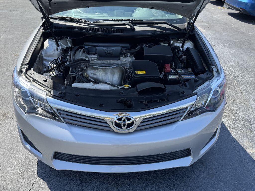 Photo 19 of this TOYOTA CAMRY