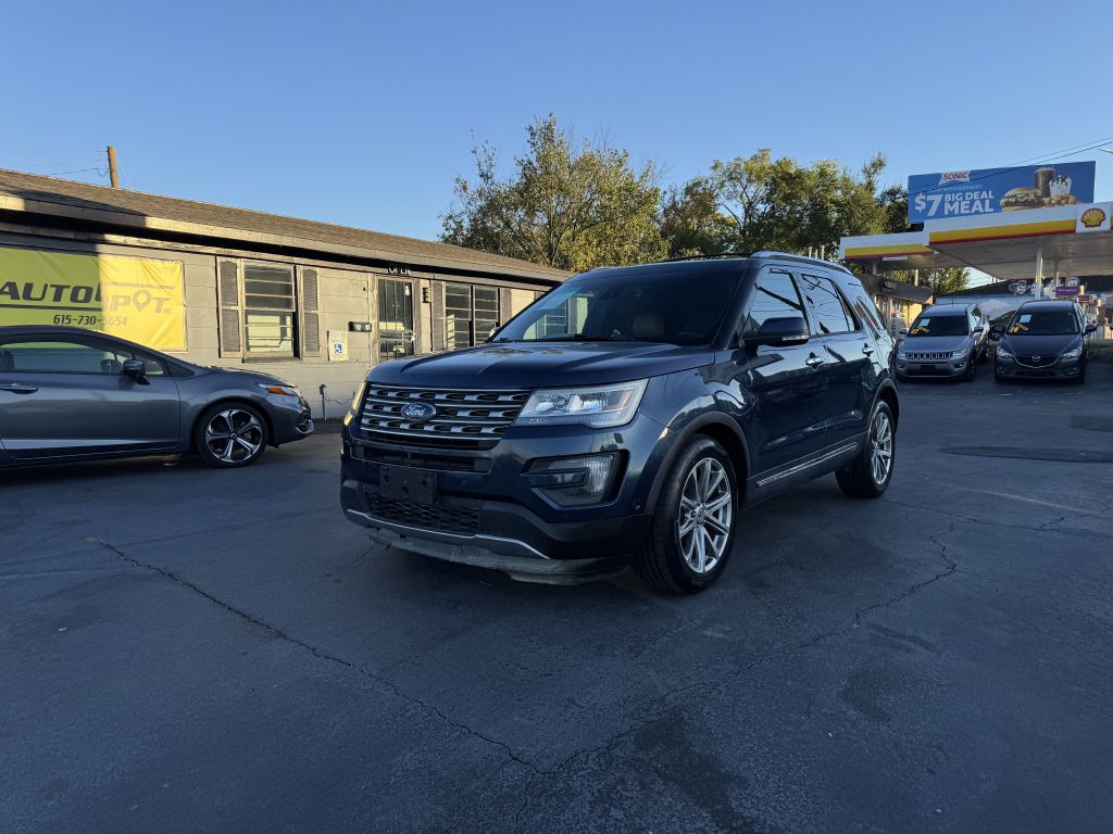 Photo 3 of this FORD EXPLORER