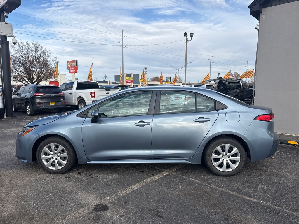 Photo 8 of this TOYOTA COROLLA