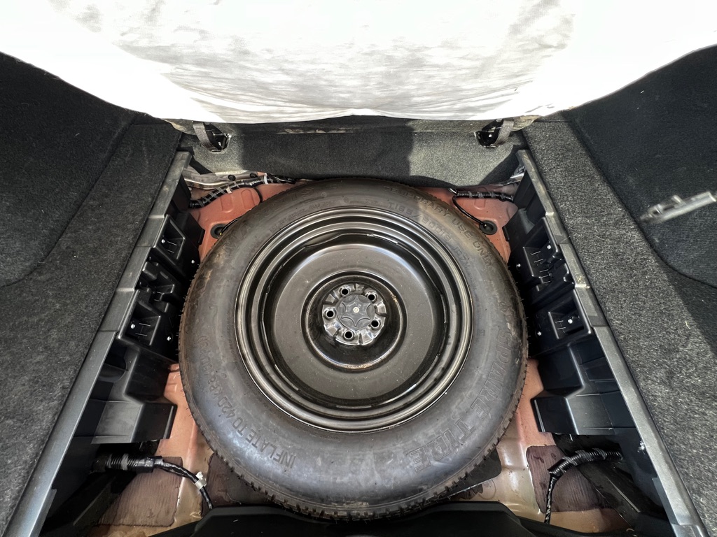 Photo 13 of this NISSAN MURANO