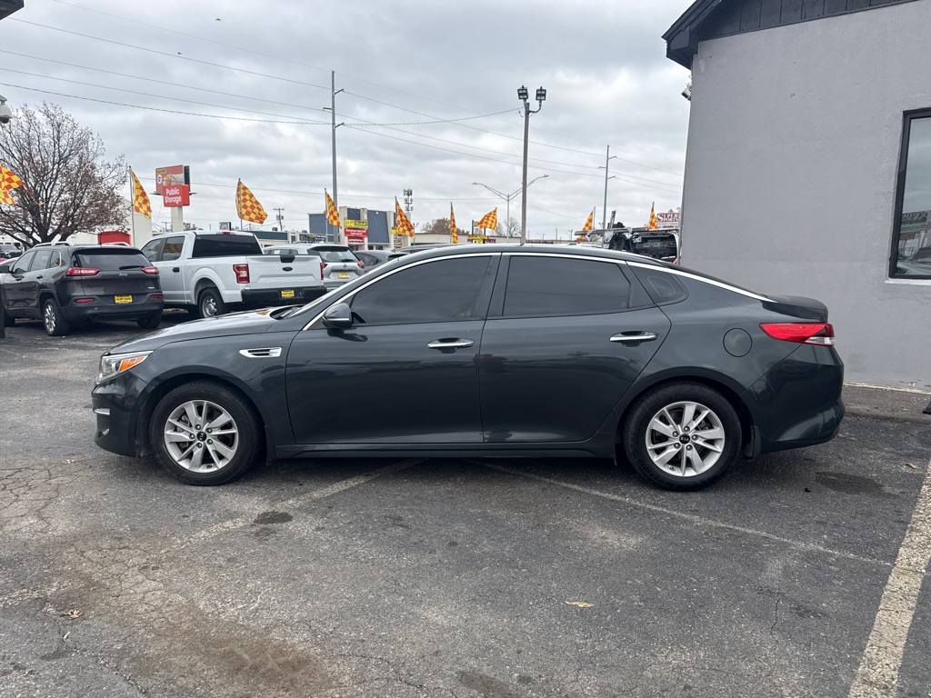 Photo 8 of this KIA OPTIMA