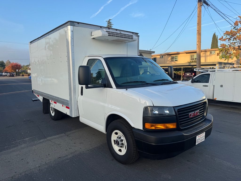 Photo 7 of this GMC SAVANA