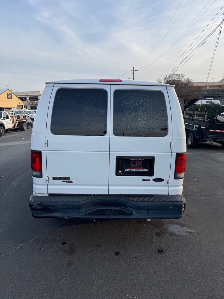 Photo 5 of this FORD ECONOLINE