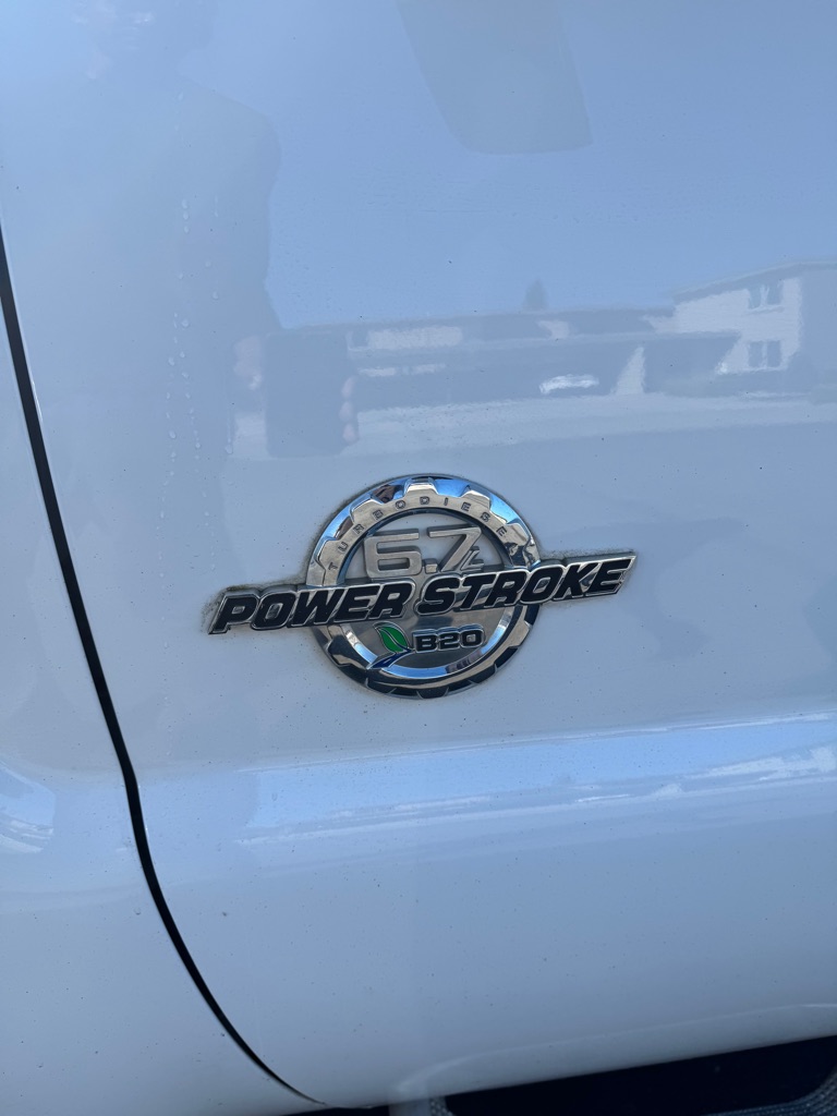 Photo 12 of this FORD F250