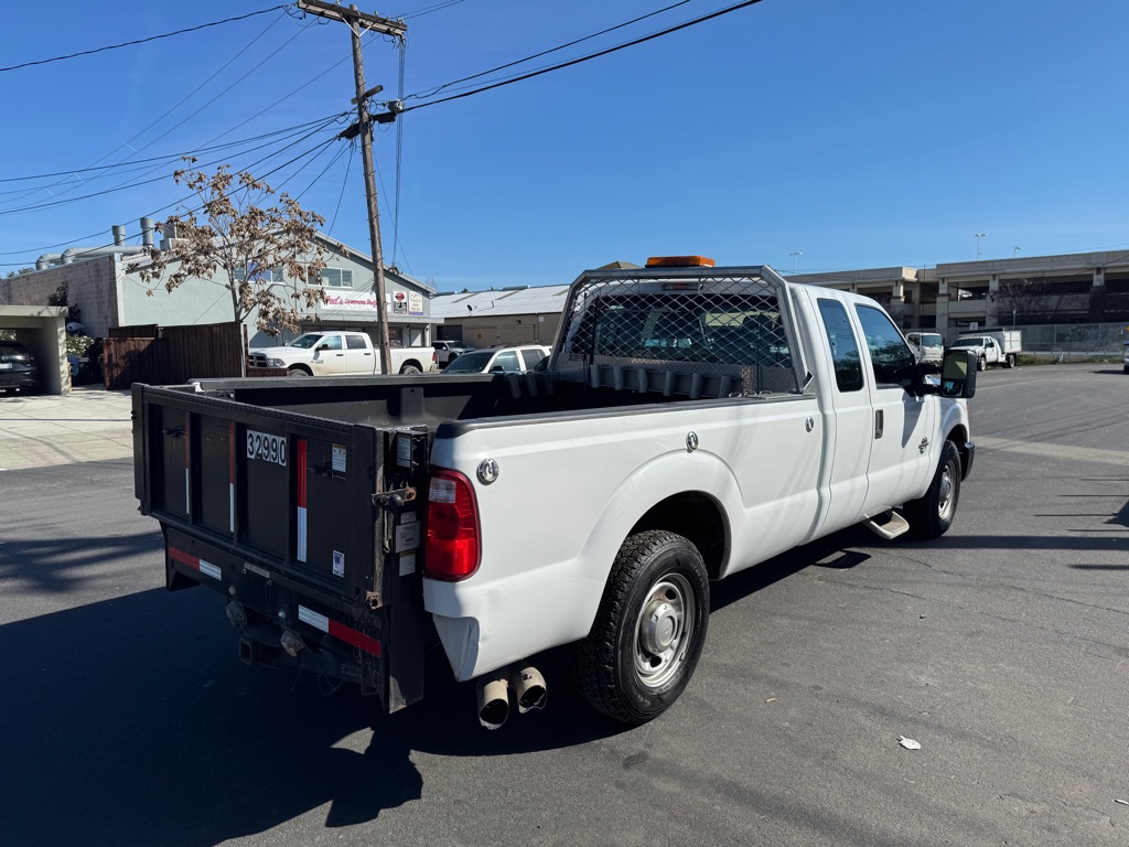 Photo 6 of this FORD F250