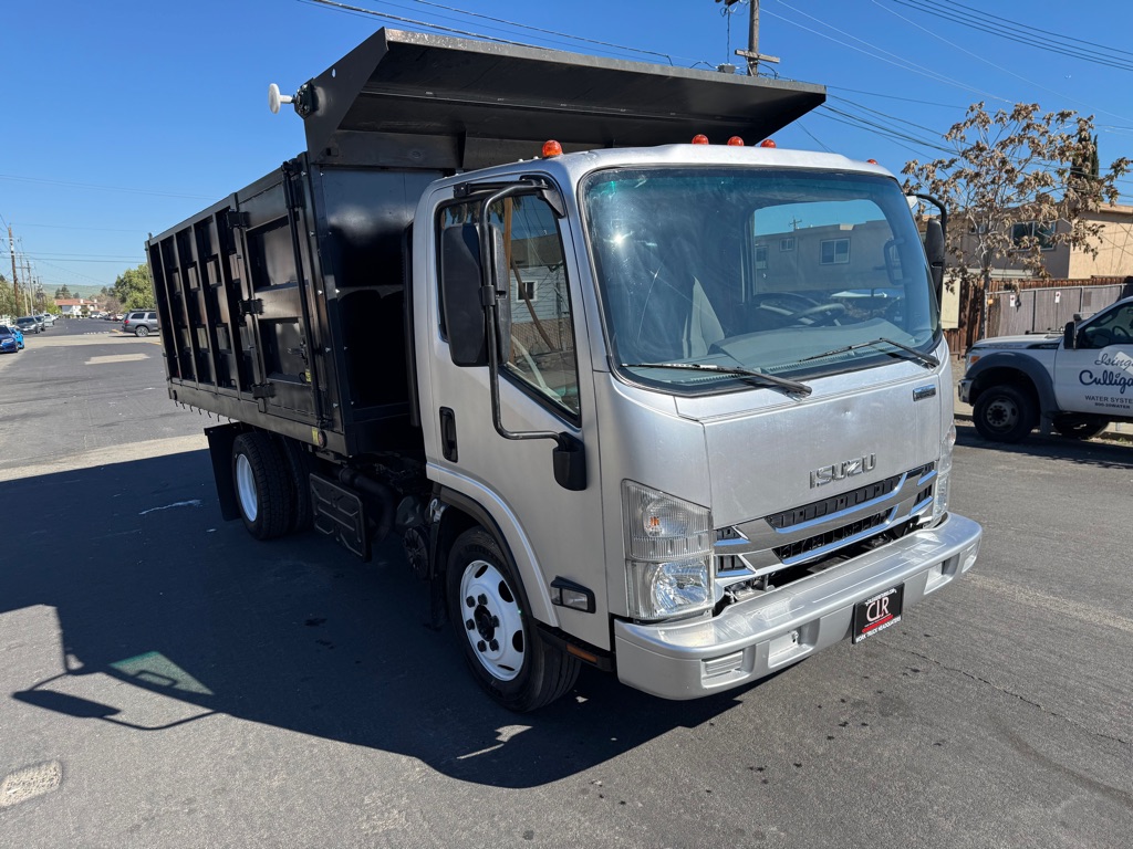 Photo 2 of this ISUZU NRR