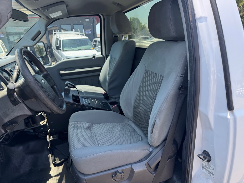Photo 12 of this FORD F250